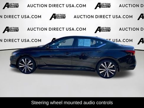 Used 2022 Nissan Altima 2.5 SR image 3