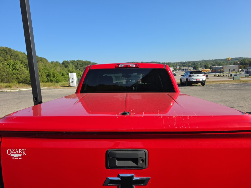 Used 2017 Chevrolet Silverado 1500 LT w/ All Star Edition AWD/4WD image 6