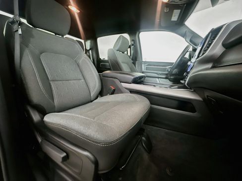 Used 2023 RAM 1500 Big Horn AWD/4WD image 29