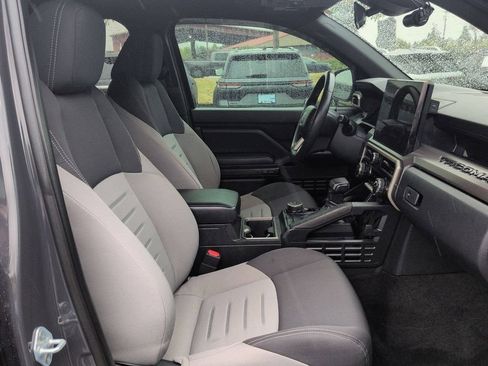 Used 2024 Toyota Tacoma TRD Off-Road AWD/4WD image 29