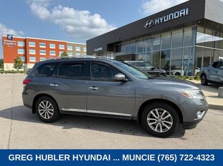 Used 2015 Nissan Pathfinder SL w/ SL Premium Package AWD/4WD video 1