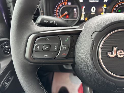 New 2026 Jeep Gladiator Mojave image 60