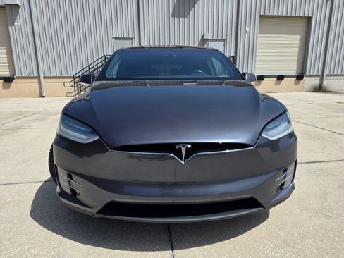 Used 2020 Tesla Model X Performance AWD/4WD image 9