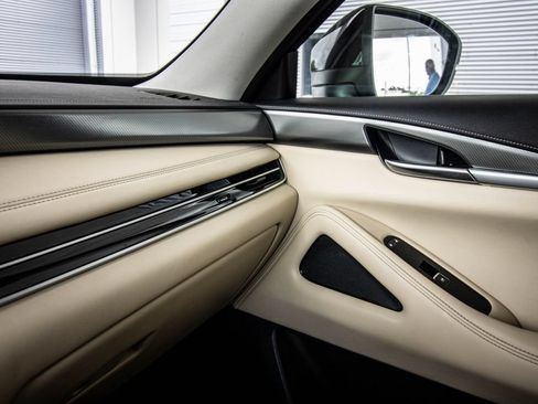 Used 2024 INFINITI QX60 Luxe w/ Cargo Package FWD image 32