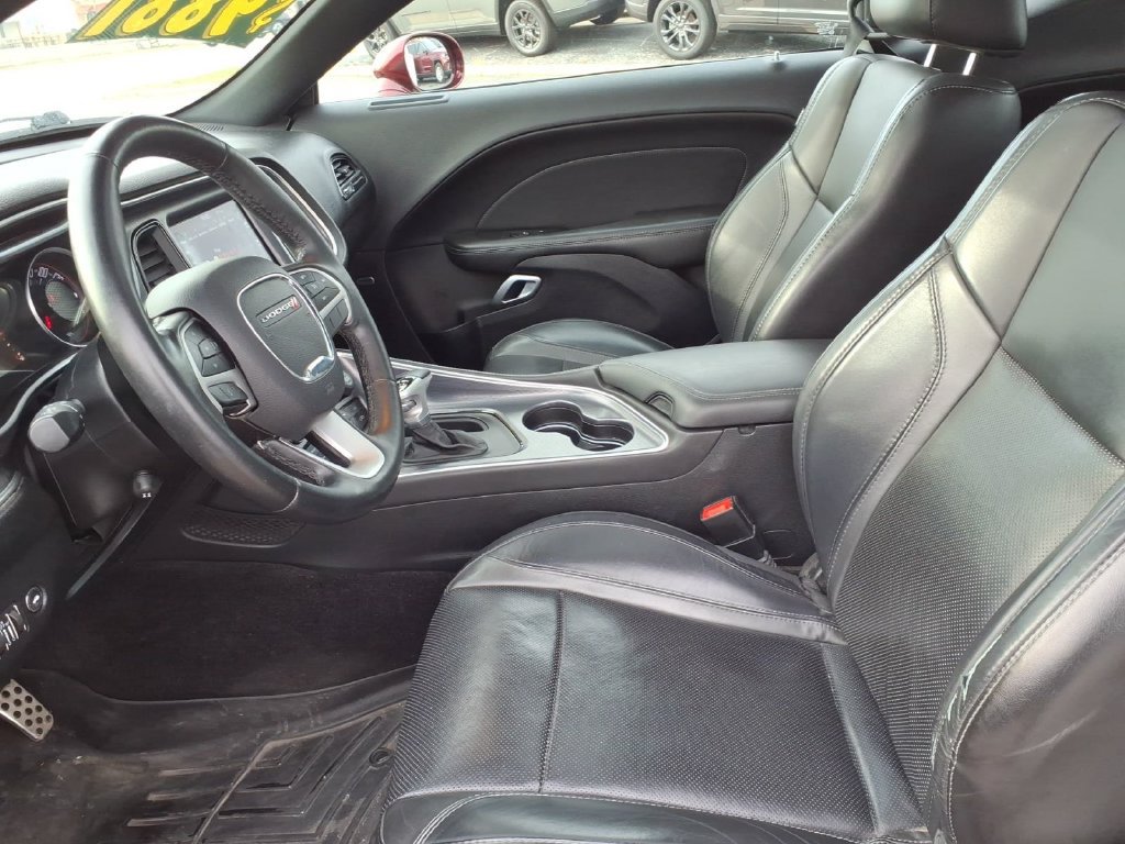 Used 2017 Dodge Challenger GT w/ Driver Convenience Group AWD/4WD image 8