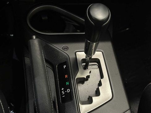 Used 2016 Toyota RAV4 XLE w/ Convenience Package AWD/4WD image 15