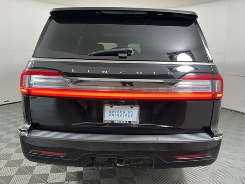 Used 2020 Lincoln Navigator Reserve w/ Equipment Group 208A Reserve image 6