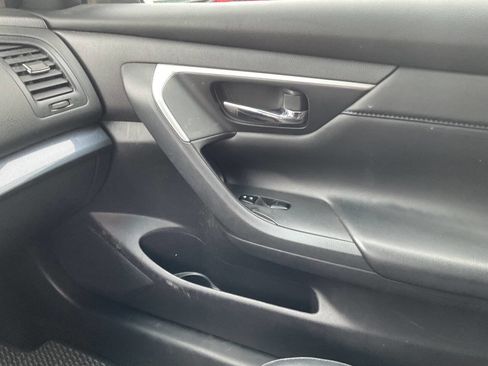 Used 2018 Nissan Altima 2.5 SR w/ SR Special Edition image 14