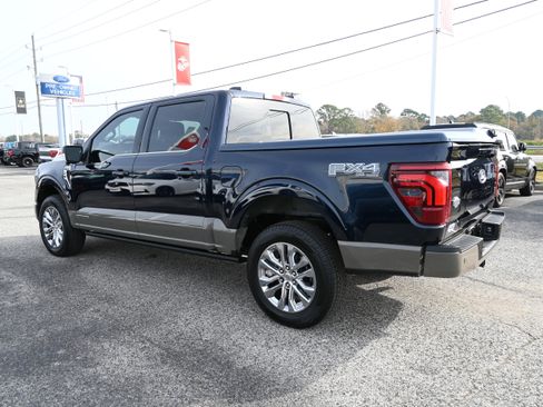 Used 2025 Ford F150 King Ranch w/ FX4 Off-Road Package image 6