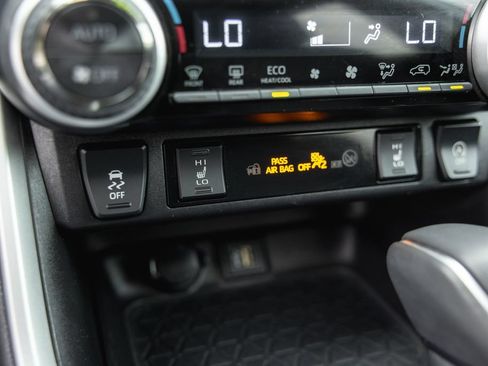 Used 2023 Toyota RAV4 XLE Premium FWD image 21