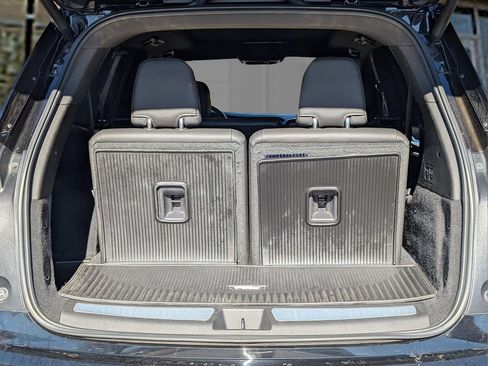 Used 2020 Cadillac XT6 Premium Luxury image 19