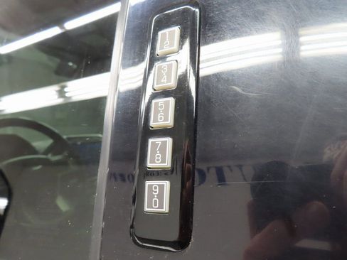 Used 2022 Ford F250 Lariat w/ Lariat Ultimate Package AWD/4WD image 47