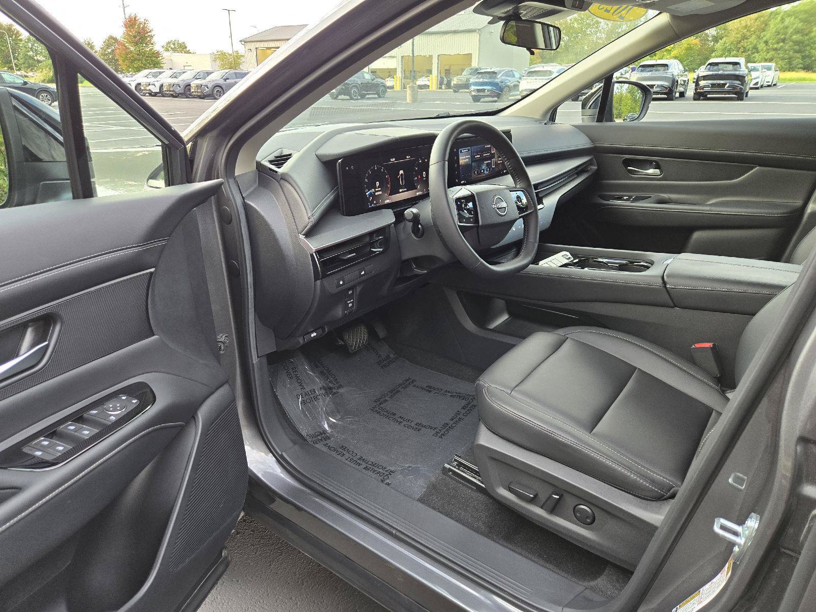 Certified 2025 Nissan Murano SV AWD/4WD image 12