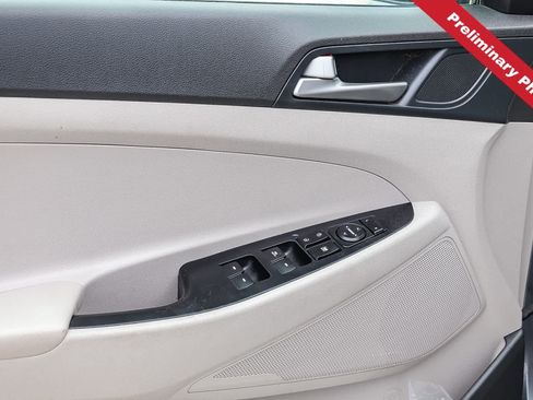 Used 2018 Hyundai Tucson SEL FWD image 17
