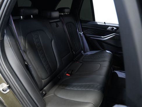Used 2022 BMW X5 M w/ Competition Package 2 AWD/4WD image 39