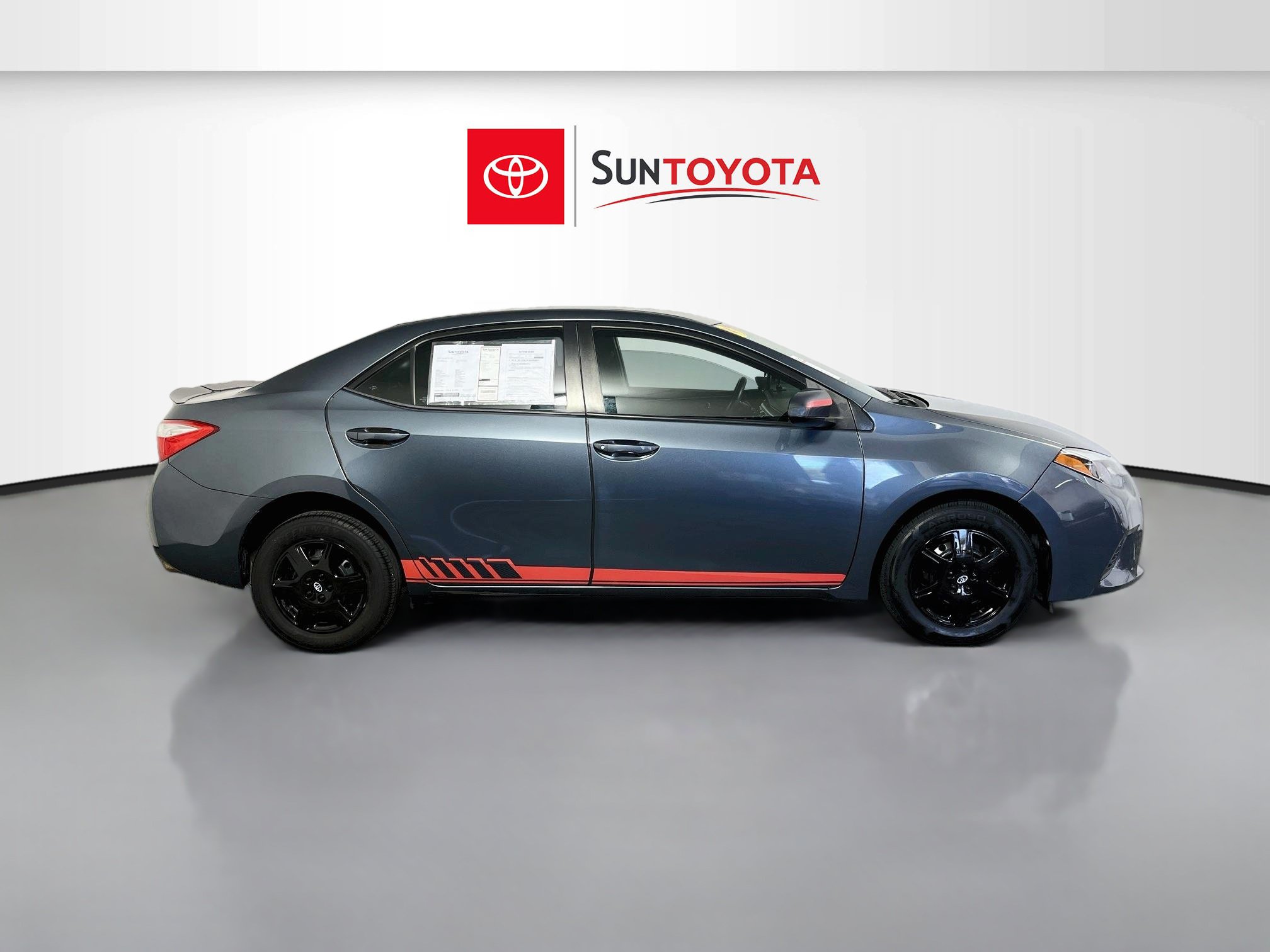 Used 2014 Toyota Corolla L FWD image 2