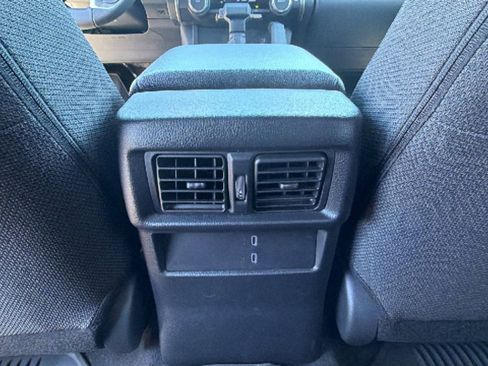 New 2026 Toyota 4Runner SR5 AWD/4WD image 25