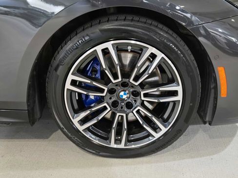 Used 2026 BMW 540i xDrive AWD/4WD image 9