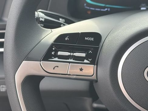 New 2026 Hyundai Elantra Hybrid FWD image 26