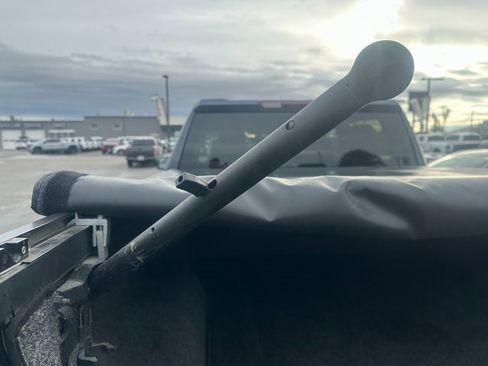 Used 2021 GMC Sierra 1500 Elevation image 12