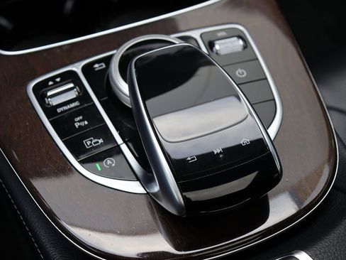 Used 2020 Mercedes-Benz CLS 450 w/ Premium Package image 26