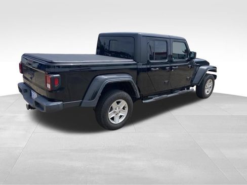 Used 2022 Jeep Gladiator Sport AWD/4WD image 13