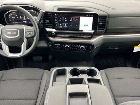 New 2026 GMC Sierra 1500 Elevation AWD/4WD image 14