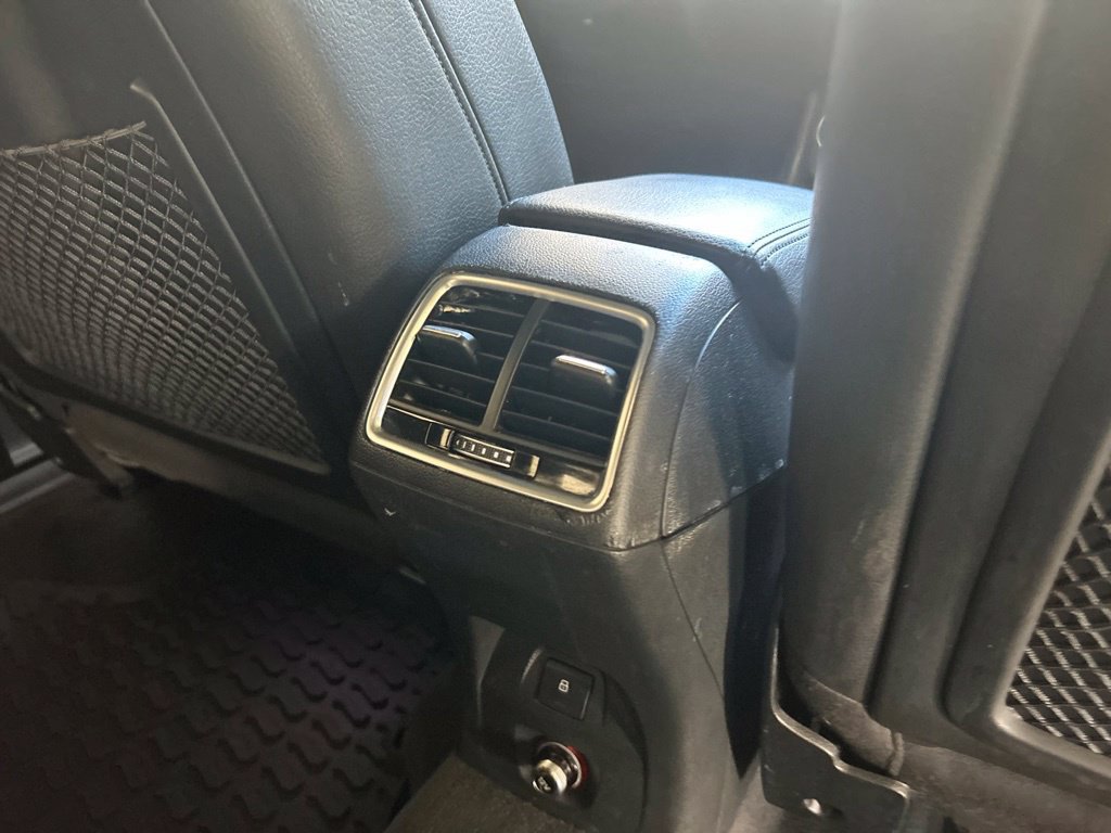Used 2018 Audi Q3 2.0T Premium FWD image 28