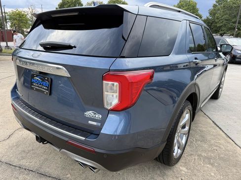Used 2020 Ford Explorer Platinum w/ Premium Technology Package AWD/4WD image 5