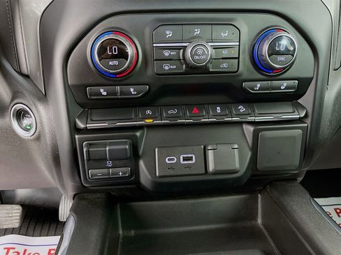 Used 2021 Chevrolet Silverado 1500 LT Trail Boss w/ Bed Protection Package AWD/4WD image 22