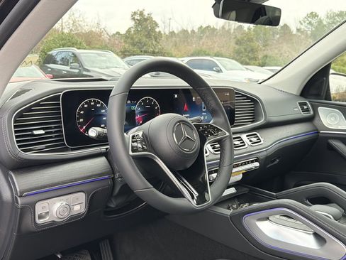 New 2026 Mercedes-Benz GLE 580 4MATIC image 10