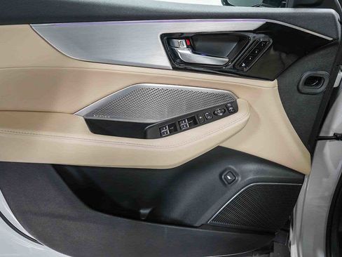 Certified 2023 Acura MDX FWD w/ Technology Package image 25