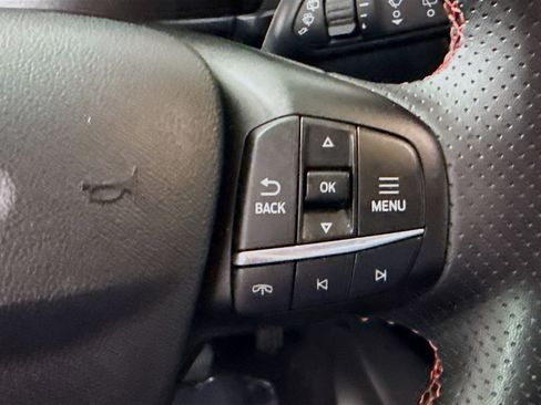 Used 2025 Ford Escape ST-Line w/ Tech Pack #1 FWD image 15