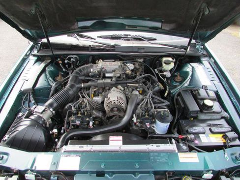 Used 1996 Mercury Cougar XR7 image 21