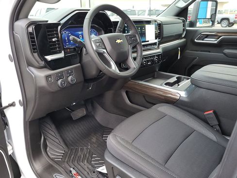 New 2024 Chevrolet Silverado 2500 LT image 10