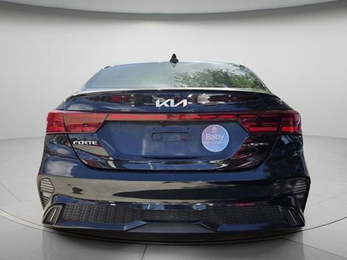Used 2023 Kia Forte GT-Line w/ GT-Line Premium Package FWD image 5