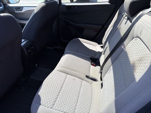Used 2022 Ford Escape SE w/ SE Sport Appearance Package AWD/4WD image 23