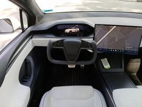 Used 2022 Tesla Model X Plaid AWD/4WD image 2