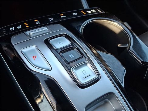 Used 2024 Hyundai Tucson Limited image 12