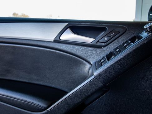 Used 2013 Volkswagen GTI Autobahn image 22