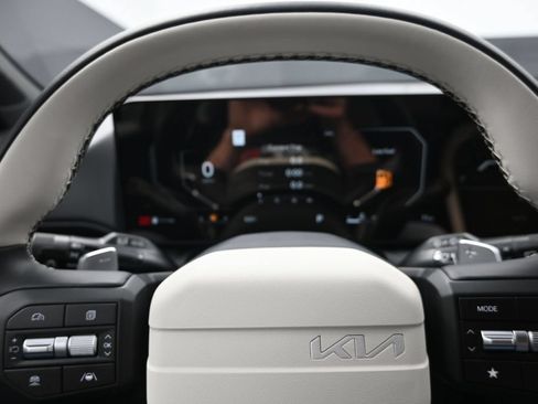 New 2026 Kia K4 GT-Line Turbo FWD image 17