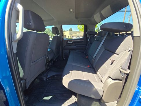 Used 2022 GMC Sierra 1500 Elevation AWD/4WD image 16
