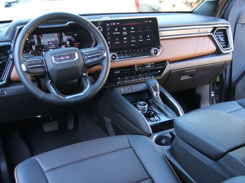 Certified 2024 GMC Canyon AT4 w/ AT4 Premium Package image 23