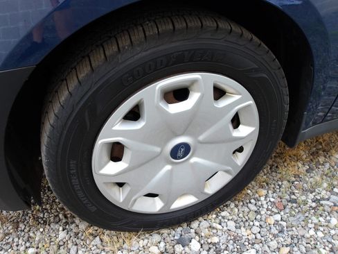 Used 2018 Ford Transit Connect XL image 34