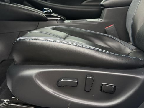 Used 2022 Nissan Leaf SL Plus image 13