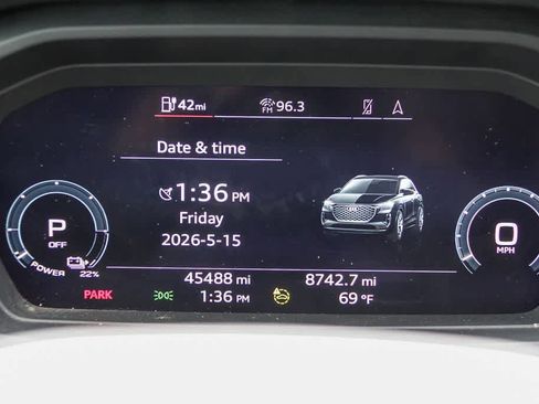 Used 2023 Audi Q4 e-tron Premium Plus w/ Premium Plus RWD image 24