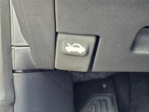 New 2026 Kia K4 EX w/ GT-Line Premium Package FWD image 18