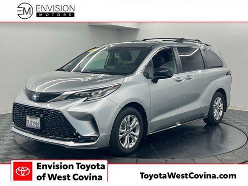 Certified 2023 Toyota Sienna XSE w/ XSE Plus Package AWD/4WD image 1