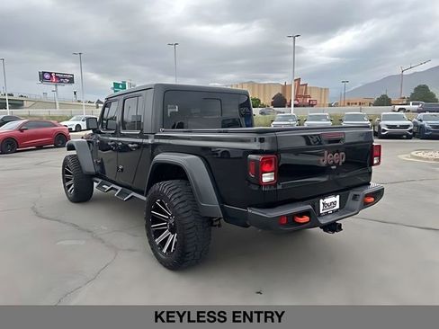 Used 2020 Jeep Gladiator Mojave AWD/4WD image 5