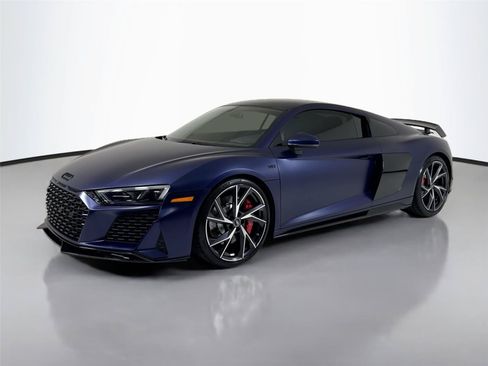 Used 2021 Audi R8 V10 w/ Premium Package RWD image 10